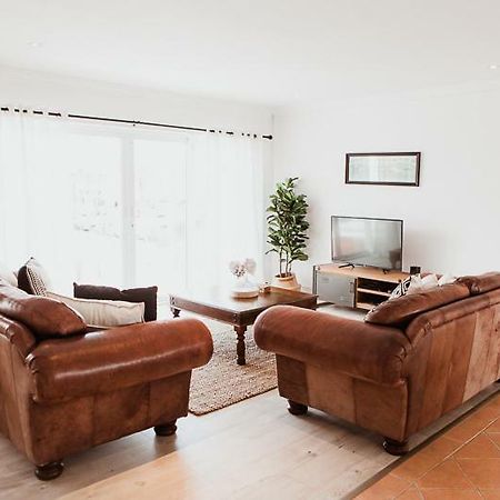 One On Gray Apartment Knysna Bagian luar foto