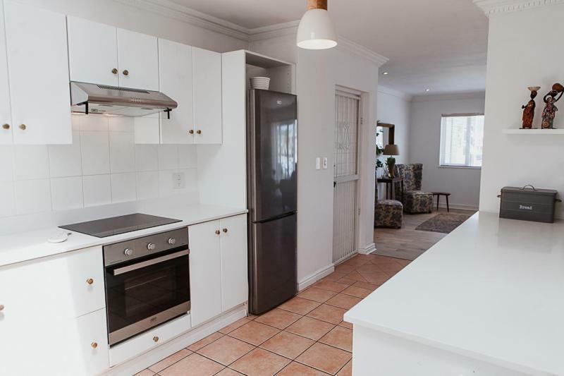 One On Gray Apartment Knysna Bagian luar foto